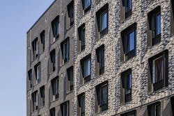 Metal cladding trends and innovations AIA course BDCuniversity February 2023 03_BLA_HomeSt_BY_ErikRank_courestyBodyLwson Metal cladding trends and innovations AIA course BDCuniversity February 2023 03_BLA_HomeSt_BY_ErikRank_courestyBodyLwson